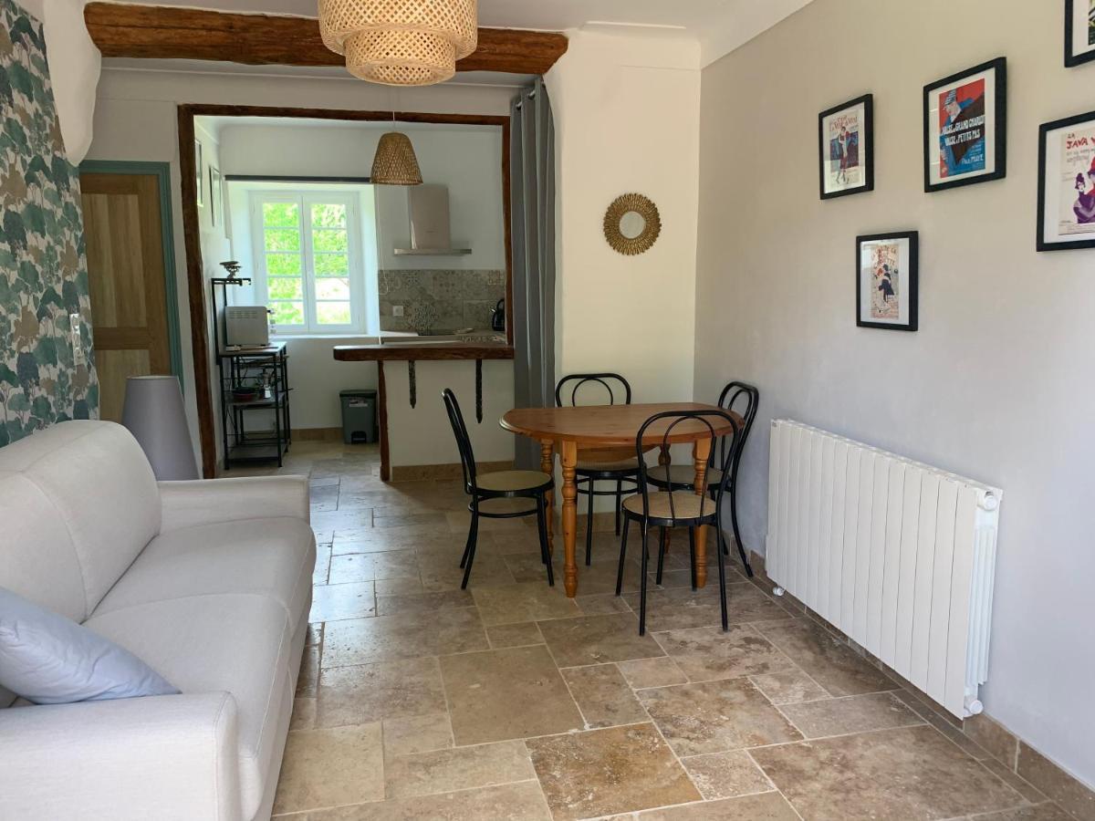 Gite La Longere Bleue Caylus Экстерьер фото