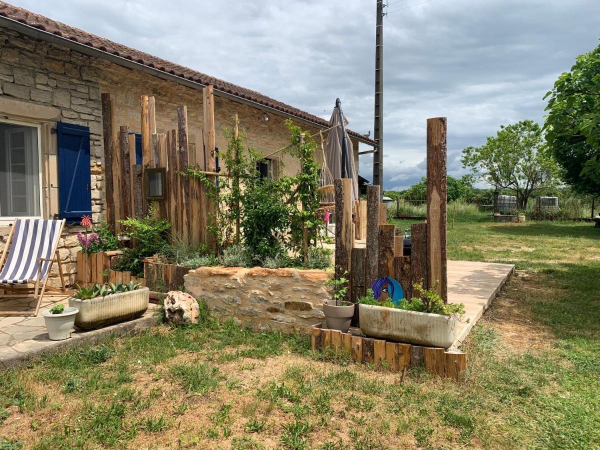 Gite La Longere Bleue Caylus Экстерьер фото