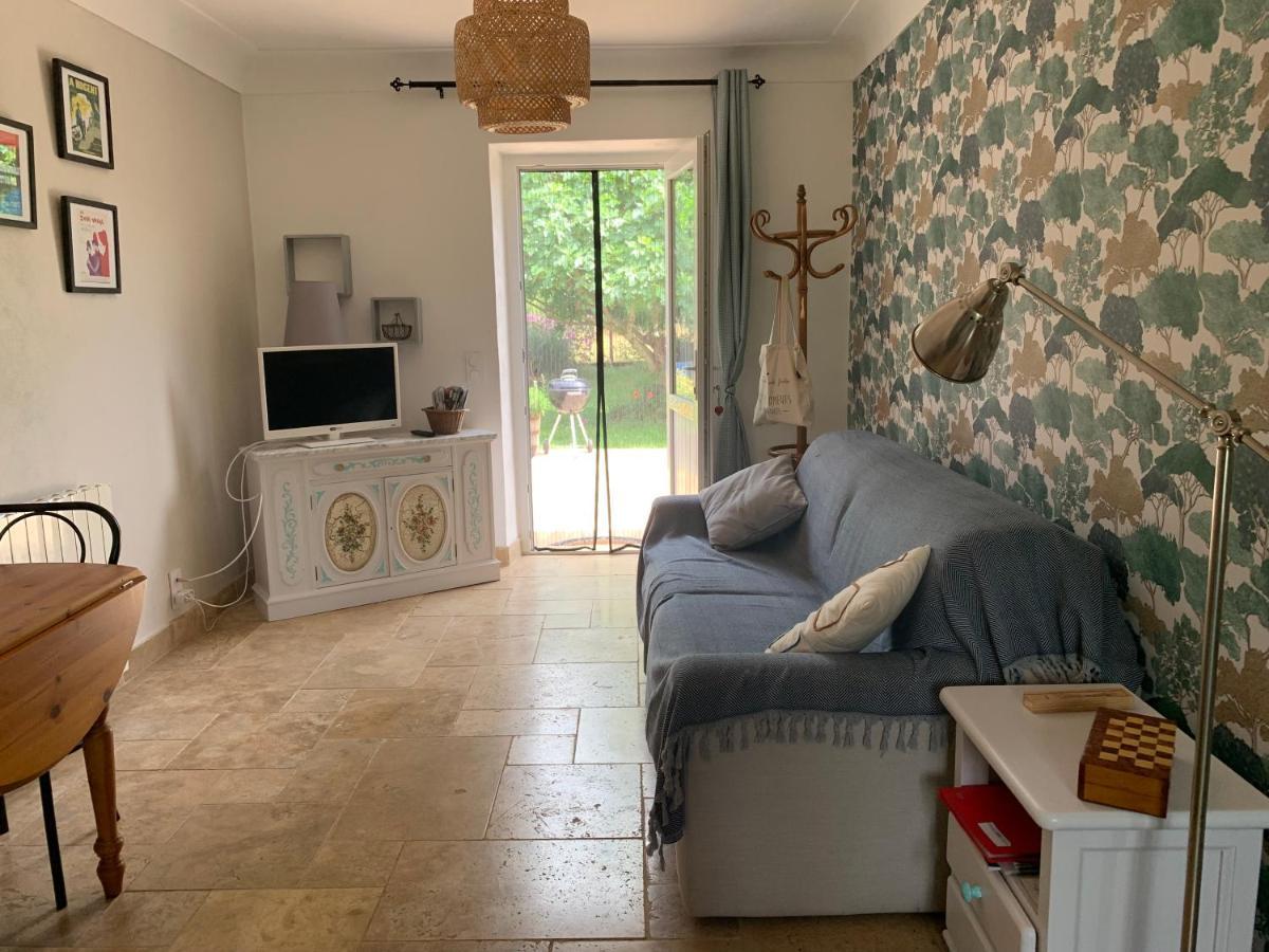 Gite La Longere Bleue Caylus Экстерьер фото